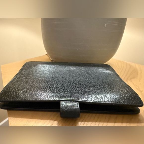 Vintage CHANEL Agenda - Picture 14 of 16